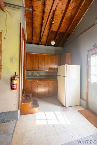 176 Rosewood Drive, West Seneca, NY 14224