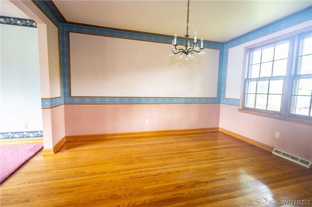 176 Rosewood Drive, West Seneca, NY 14224
