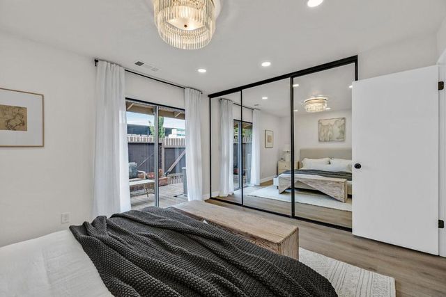 205 Red Oak Drive M, Sunnyvale, CA 94086