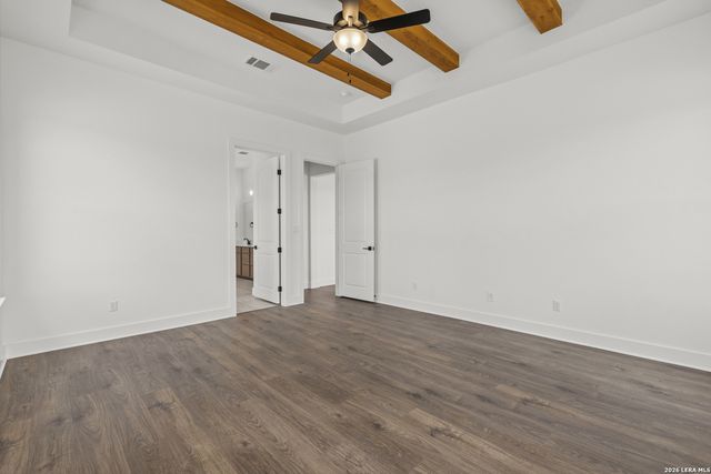 125 Syrah St, La Vernia, TX 78121