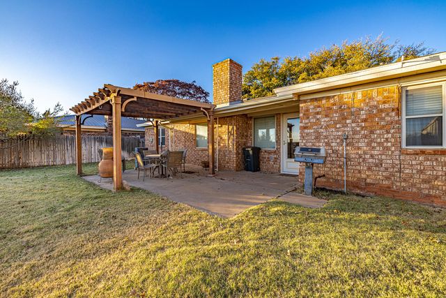 1414 5th Street, Shallowater, TX 79363