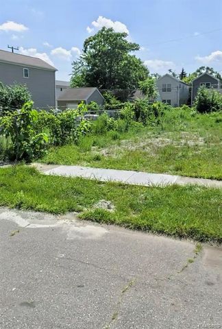 497 W Lantz Street, Highland Park, MI 48203