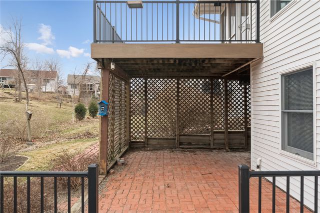 1617 Whitters Way NW, Cedar Rapids, IA 52405