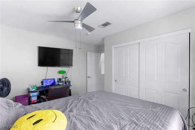 121 Golf Range Street, Las Vegas, NV 89145