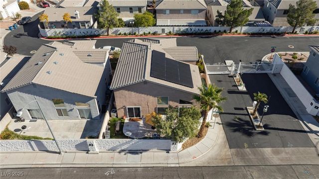 121 Golf Range Street, Las Vegas, NV 89145