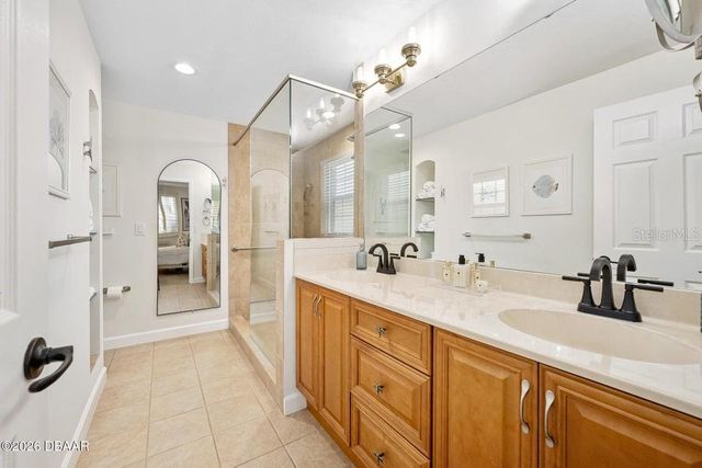 25 MARINA POINT PLACE, Palm Coast, FL 32137