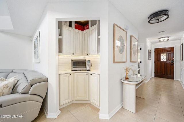 25 MARINA POINT PLACE, Palm Coast, FL 32137