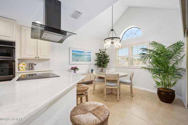 25 MARINA POINT PLACE, Palm Coast, FL 32137