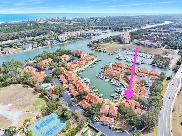 25 MARINA POINT PLACE, Palm Coast, FL 32137