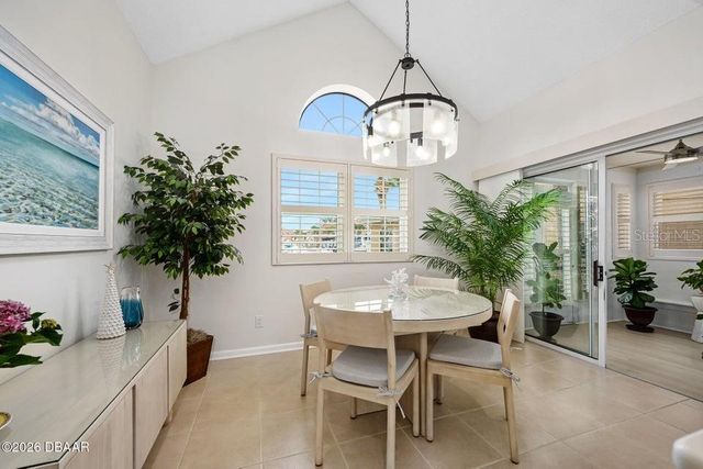 25 MARINA POINT PLACE, Palm Coast, FL 32137