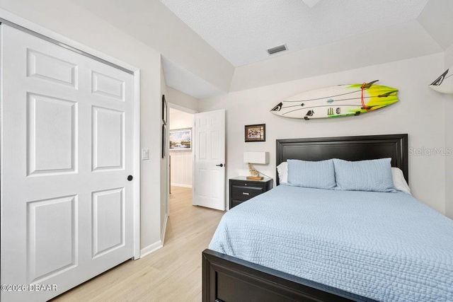 25 MARINA POINT PLACE, Palm Coast, FL 32137