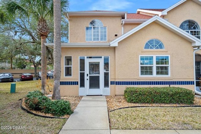 25 MARINA POINT PLACE, Palm Coast, FL 32137