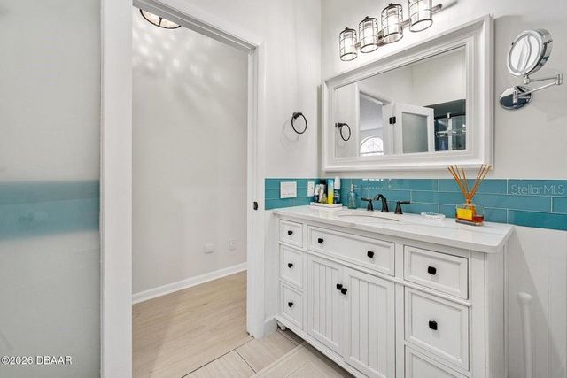 25 MARINA POINT PLACE, Palm Coast, FL 32137