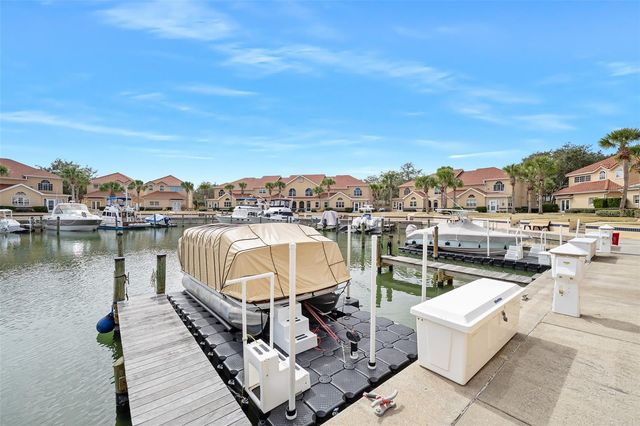 25 MARINA POINT PLACE, Palm Coast, FL 32137