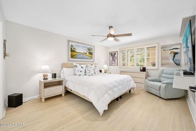 25 MARINA POINT PLACE, Palm Coast, FL 32137