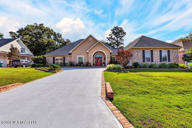 7524 Cherryhill Drive, Diamondhead, MS 39525