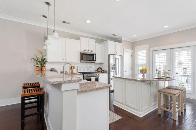 1927 Carolina Towne Court, Mount Pleasant, SC 29464