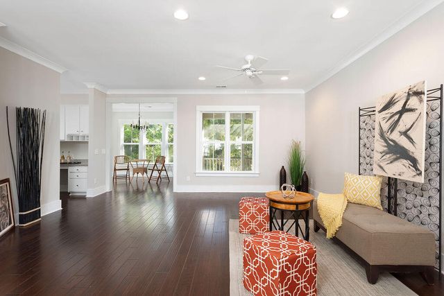 1927 Carolina Towne Court, Mount Pleasant, SC 29464