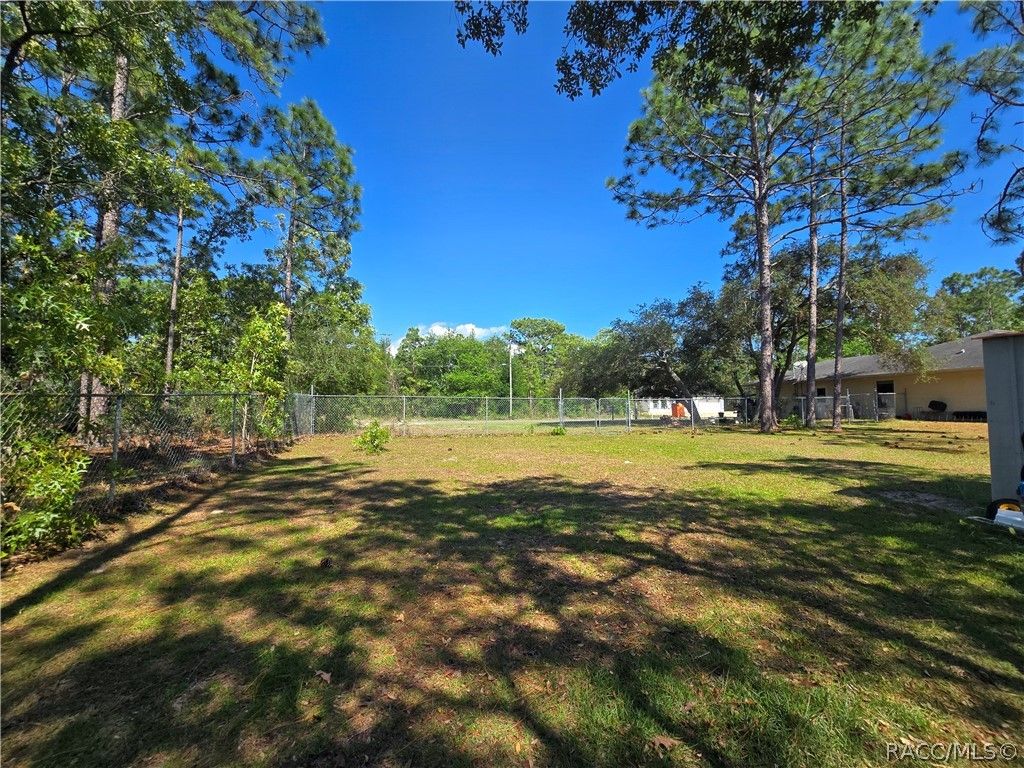 7648 N Galt Point, Citrus Springs, FL 34434