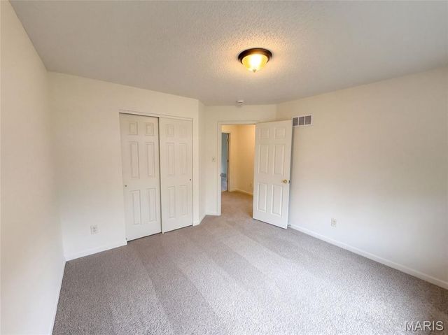 701 Garden Bounty Drive, St Peters, MO 63376