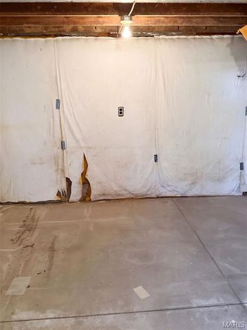 701 Garden Bounty Drive, St Peters, MO 63376