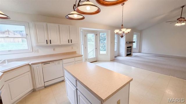 701 Garden Bounty Drive, St Peters, MO 63376
