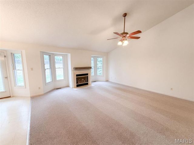 701 Garden Bounty Drive, St Peters, MO 63376