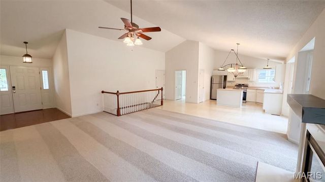 701 Garden Bounty Drive, St Peters, MO 63376