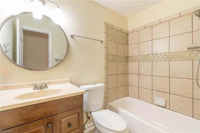 6 Valirey DR, Hampton, VA 23669