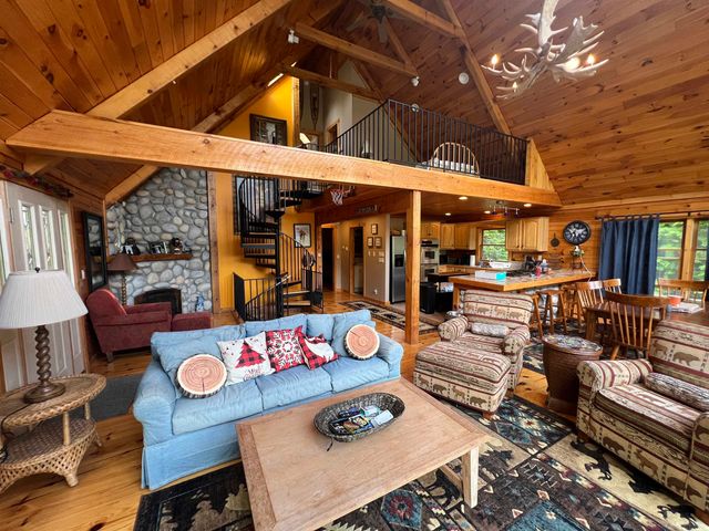 42 Bills Road, Stratton, VT 05360