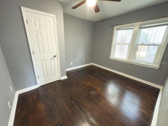 2434 9TH AVENUE N, St Petersburg, FL 33713