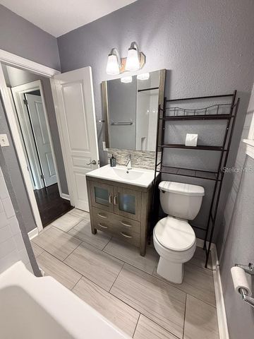 2434 9TH AVENUE N, St Petersburg, FL 33713