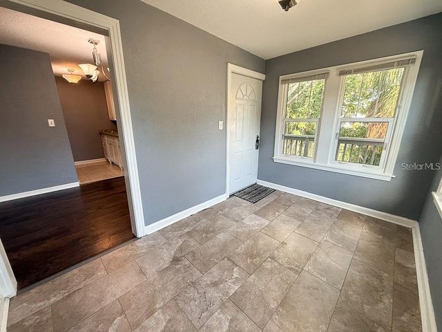 2434 9TH AVENUE N, St Petersburg, FL 33713