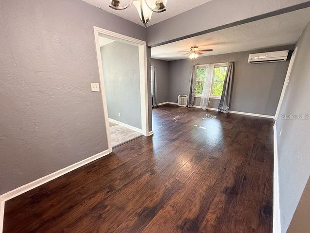 2434 9TH AVENUE N, St Petersburg, FL 33713