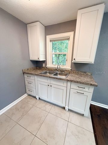 2434 9TH AVENUE N, St Petersburg, FL 33713