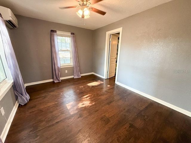 2434 9TH AVENUE N, St Petersburg, FL 33713