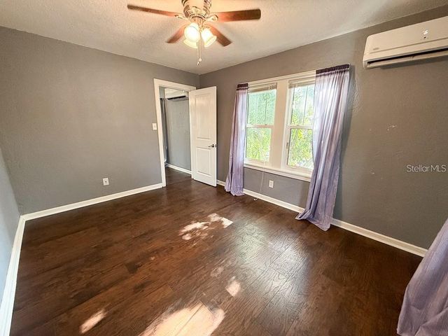 2434 9TH AVENUE N, St Petersburg, FL 33713