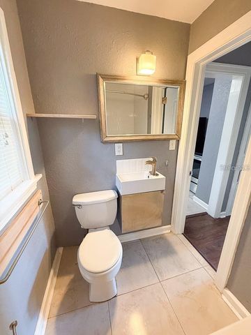 2434 9TH AVENUE N, St Petersburg, FL 33713