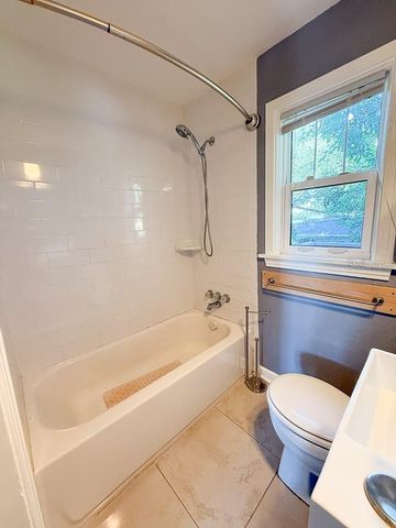 2434 9TH AVENUE N, St Petersburg, FL 33713