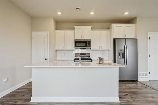 9830 26th Street NE, Saint Michael, MN 55376