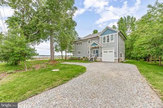 1009 GALESVILLE RD, Galesville, MD 20765
