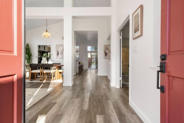 31500 Silvertide Drive, Union City, CA 94587