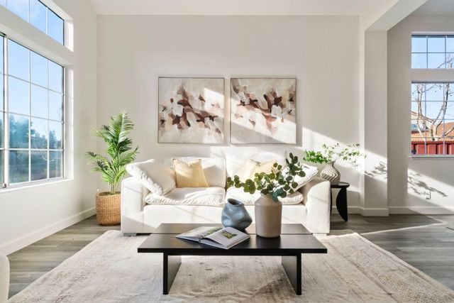 31500 Silvertide Drive, Union City, CA 94587