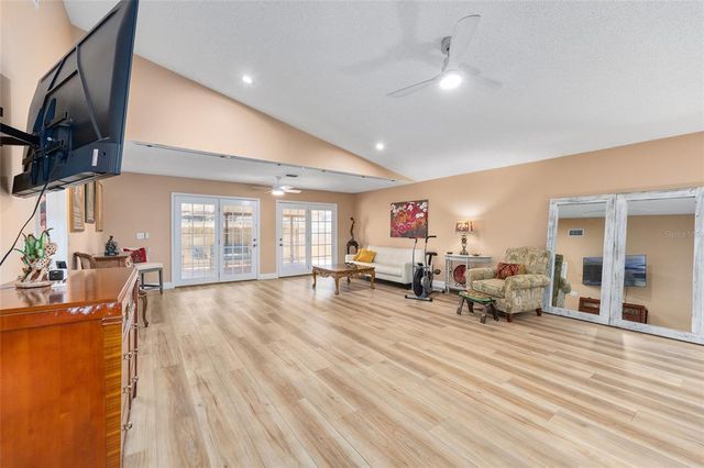 5032 SE 107TH PLACE, Belleview, FL 34420