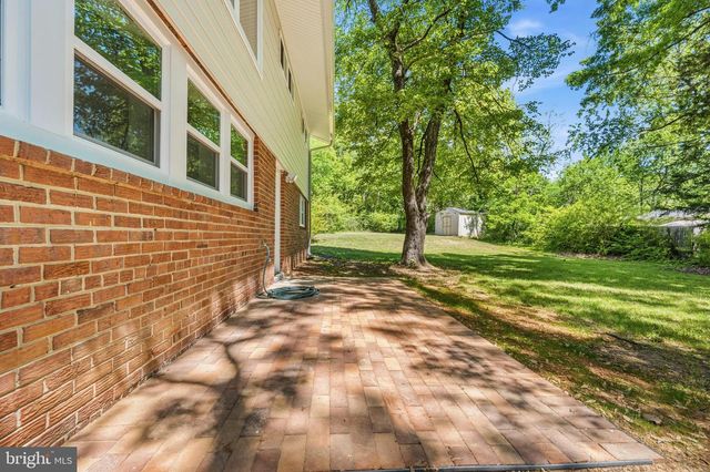 4501 APPLE TREE DR, Alexandria, VA 22310