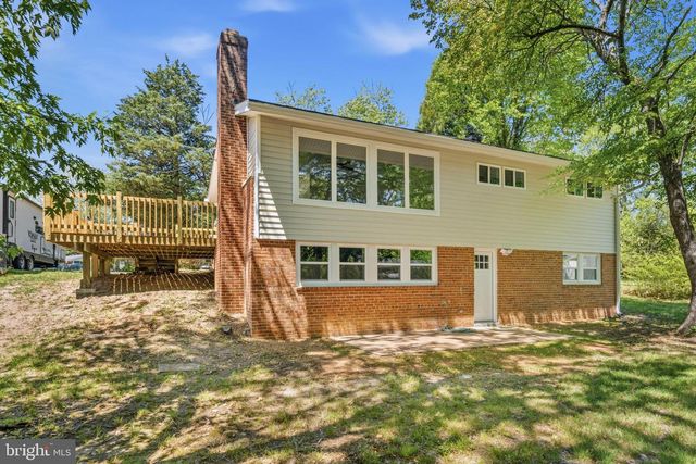 4501 APPLE TREE DR, Alexandria, VA 22310