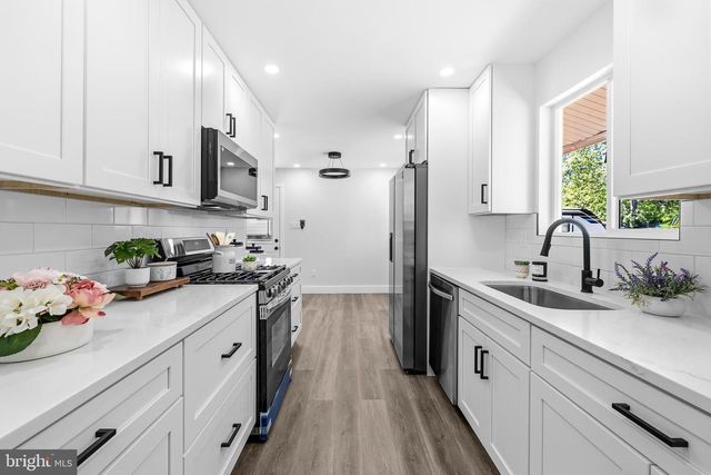 4501 APPLE TREE DR, Alexandria, VA 22310