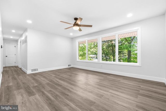 4501 APPLE TREE DR, Alexandria, VA 22310