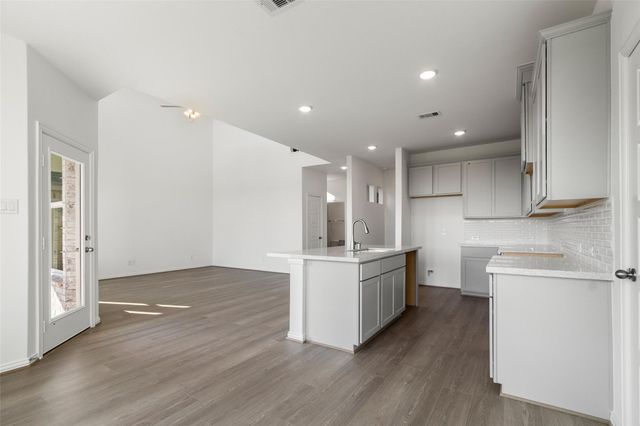 2718 Ruby Laurel Drive, Iowa Colony, TX 77583