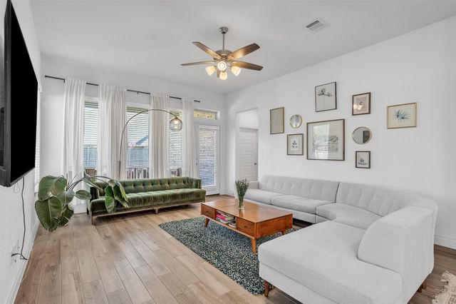 2121 Winsbury Way, Forney, TX 75126